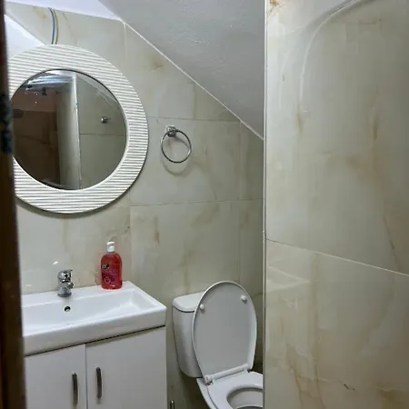 Destination 3* 티라나